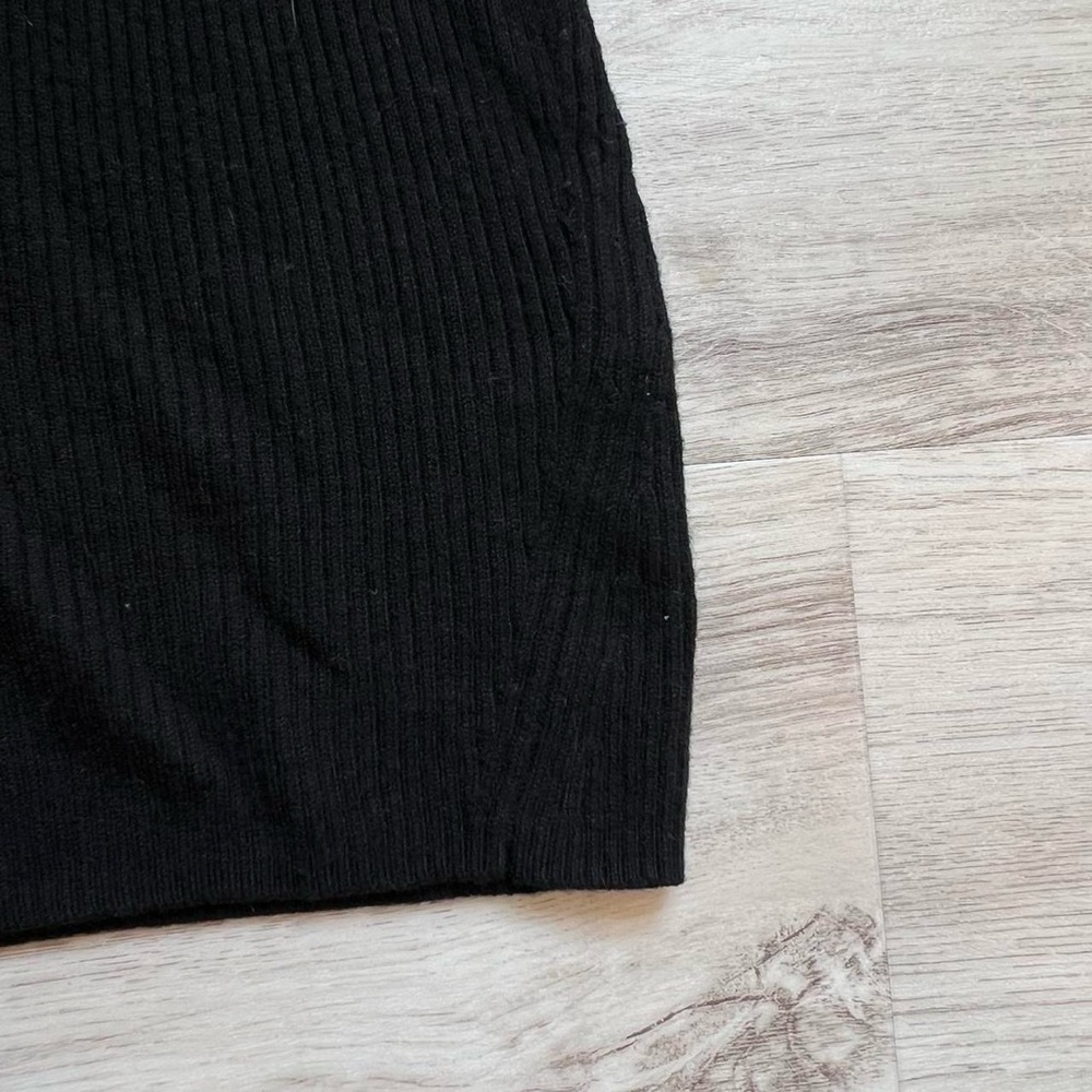AYR Charcoal Ribbed Turtleneck - Picture 5 of 6